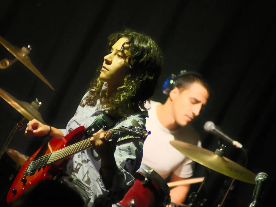 Estudiante de guitarra de Classicstone Music Center en Bogotá (7 de 12)